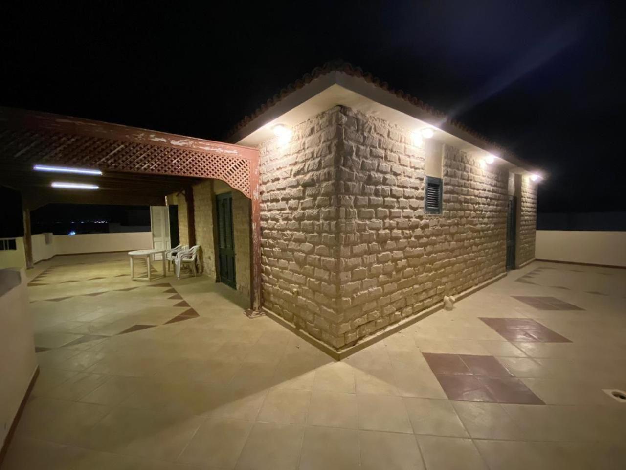 Beachfront Chalet In Green Beach, North Coast Villa El Alamein Bagian luar foto